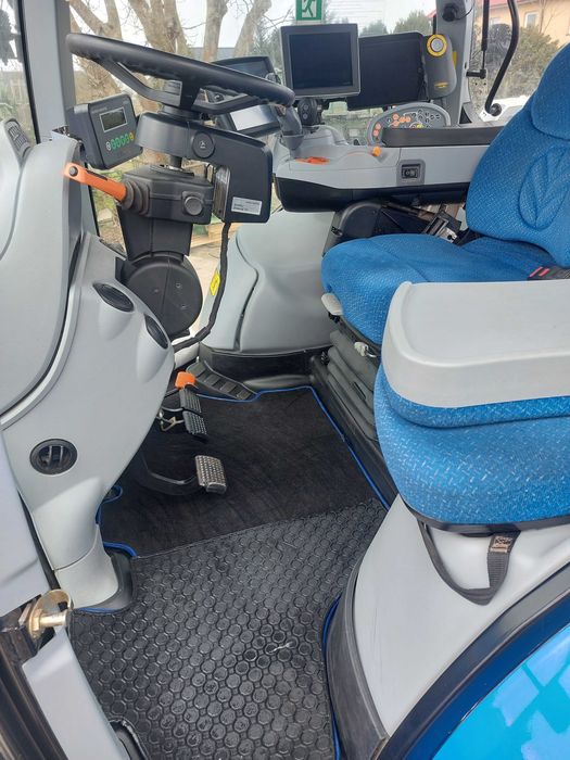 New holland t7.220 autocommand