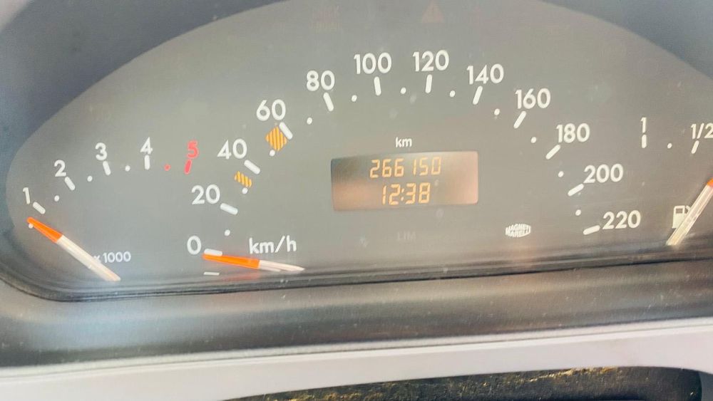 Mercedes-Benz A 170 CDI - 2000 | 266.000 km | Diesel Económico