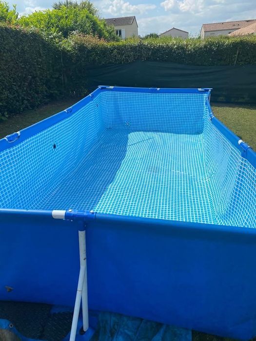 Piscina de 4,50 de comprimento e 2,50