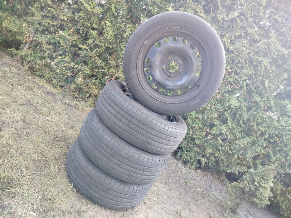 Opony z Felgami stalowymi Zafira Vectra