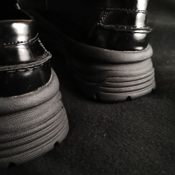 WYPRZEDAŻ Loafersy mokasyny wsuwane czarne Zara 39