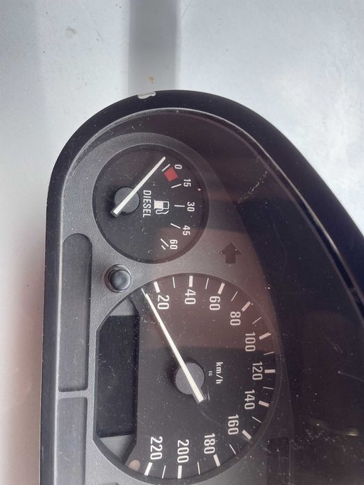 Bmw 3 e36 licznik zegary VDO 1.6 M43 COMPAKT 8371.558 1.8tds 8.361.210