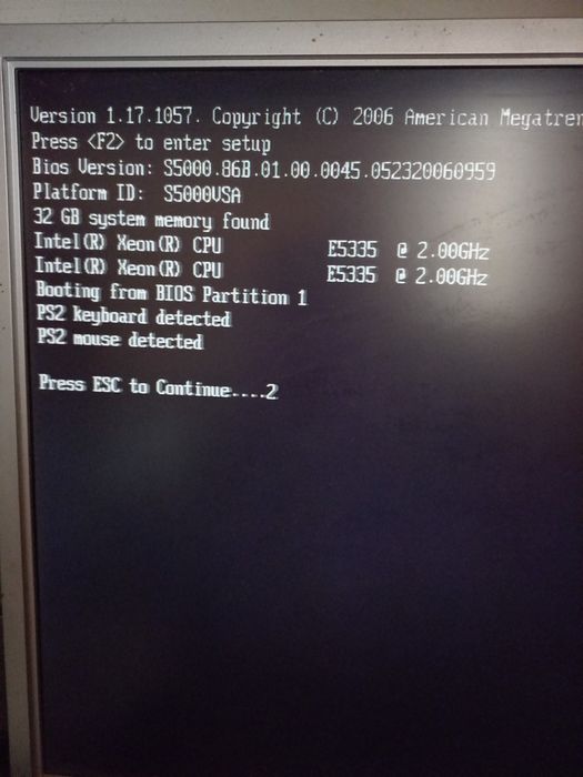 Сервер отличный 2 проца 32 озу