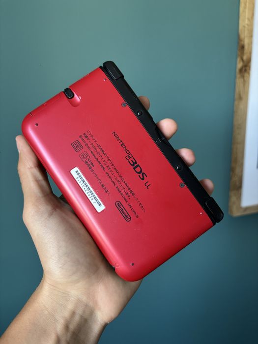 Nintendo 3ds xl.
