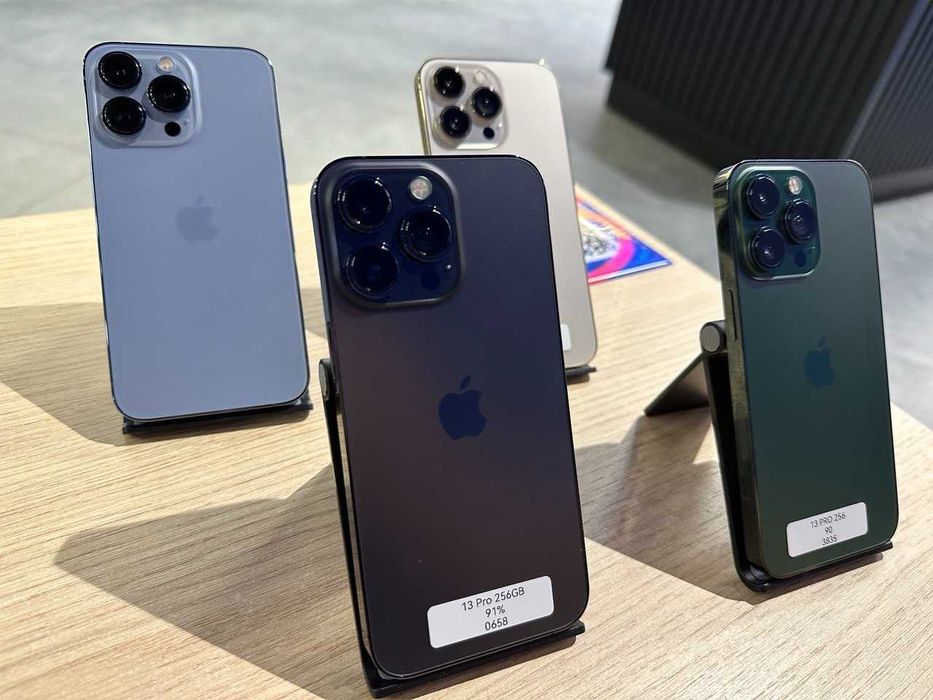 13 Pro 128/256/512Gb Siera Blue/Alpine Green/Silver/Gold/Graphite