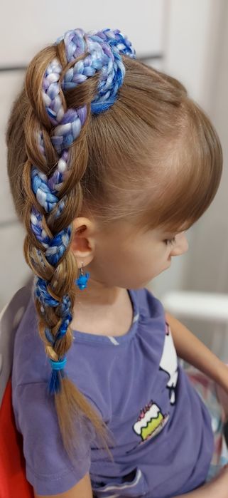 Zestaw dwóch gumek ozdobnych na kitki/koczek.