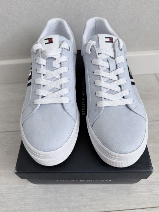Кроссовки Tommy Hilfiger стелька 26.5 см