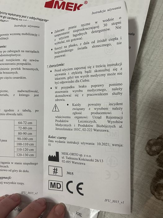 Pas brzuszny pooperacyjny z 3 niezależnymi rzepami
