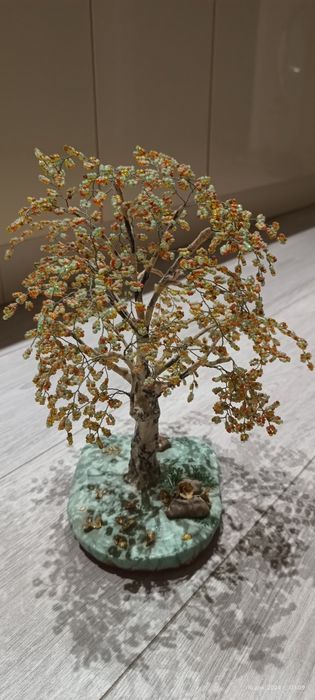 Дерево из бисера