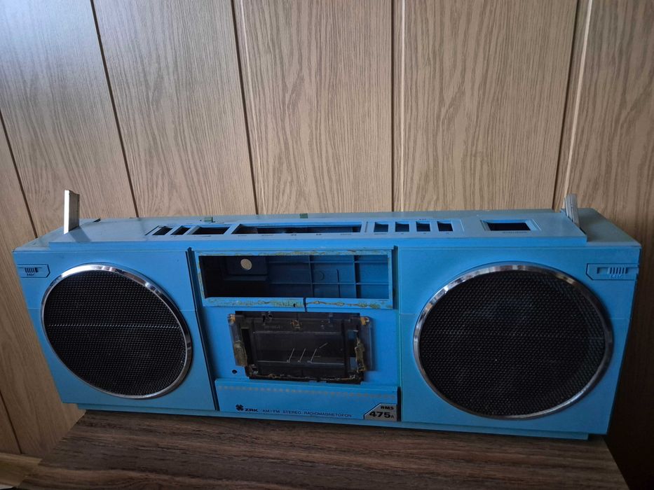 Niebieska obudowa radia RMS 475 A
