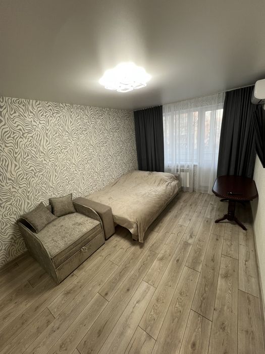 Сучасна квартира. В хорошому місці. Світло є.