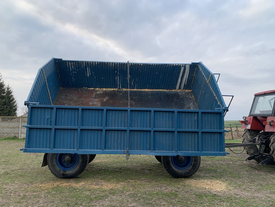 wywrotka sanok d55