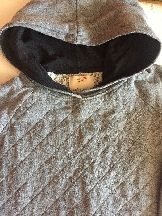 Szara bluza zara