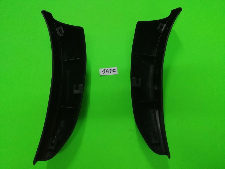 Canto Friso Aba do parachoques Mitsubishi L200 Strakar