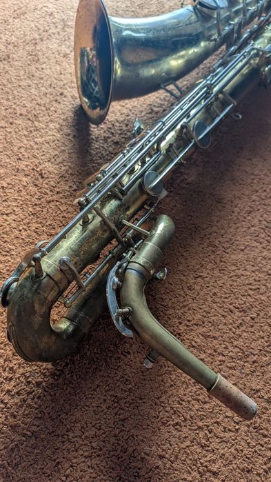 Saxofone Baritono Musica Steyr Bb