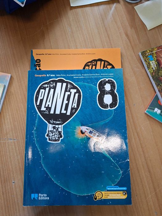 Manuais Escolares Alunos e Professores