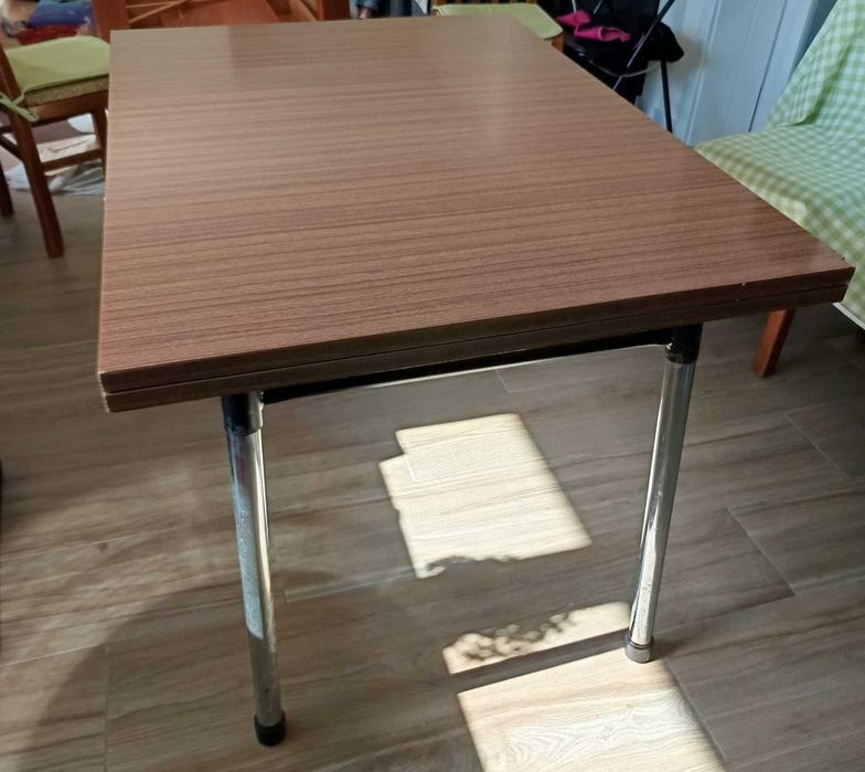 Mesa Extensível Fórmica | Guarda