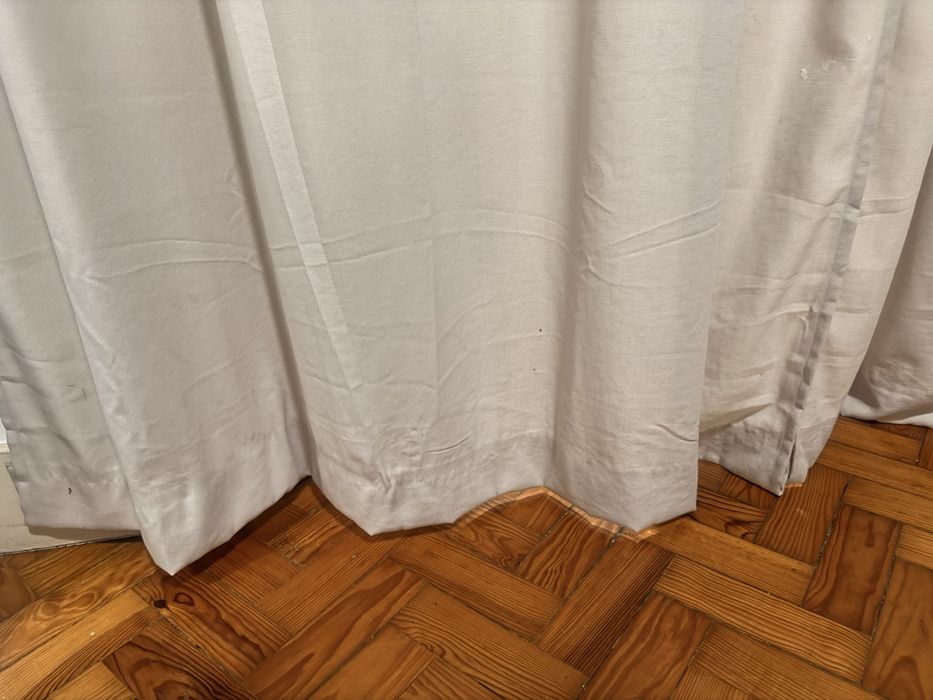 Cortinados Bege – 1 Par