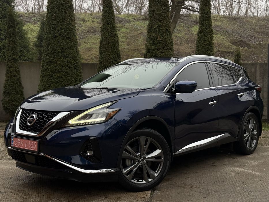 PLATINUM, 
повний привід, 
максимальна комплектація, 
газ/бензин

Автомобіль у відмінному стані, доглянутий, використовується щодня. 
Фарбований капот і бампер. 
VIN-код відкритий для перевірки. Автомобіль пройшов розвал/сходження, ходова частина у відмінному стані, двигун сухий, помилок немає.

Комплектація:

FULL LED світло (перед/зад)
Утримання в смузі руху
Дистронік
Аварійне гальмування перед перешкодою
Преміальна аудіосистема BOSE
Перфорований шкіряний салон з пам’яттю сидінь та вентиляцією
Підсвітка салону
Сліпі зони
Парктроніки та камери 360°
Панорамний дах з люком
Оригінальні 20-дюймові диски
CarPlay та AndroidAuto
Датчики світла та дощу
ISOFIX для дитячого сидіння

Сертифікат відповідності є, реєстрація в МРЕО. 
Можлива доставка у ваше місто. Розгляну обмін на мінівен.

Деталі за телефоном. 
Автомобіль вартий уваги, готовий до перевірки на будь-якому СТО.