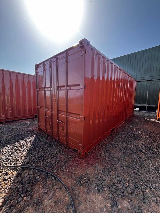 Contentor Marítimo 20' (6 metros) - Com Transporte Incluído!