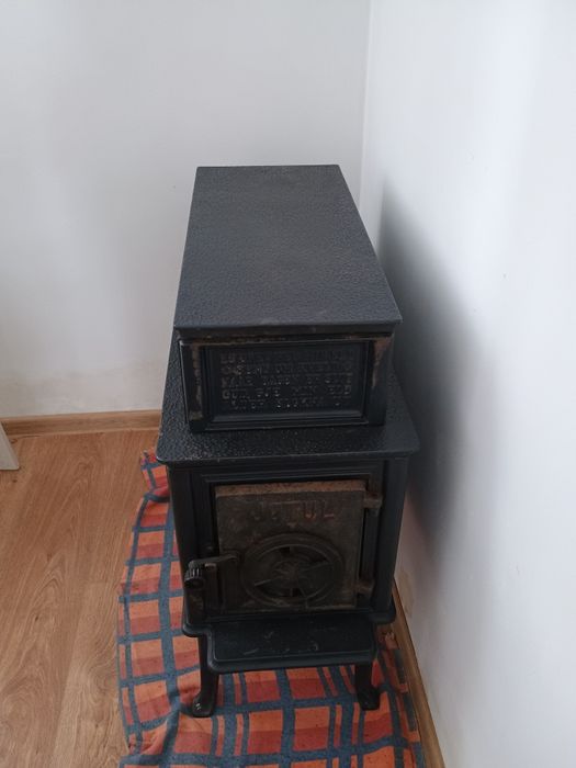 Piec koza norweski Jotul 118