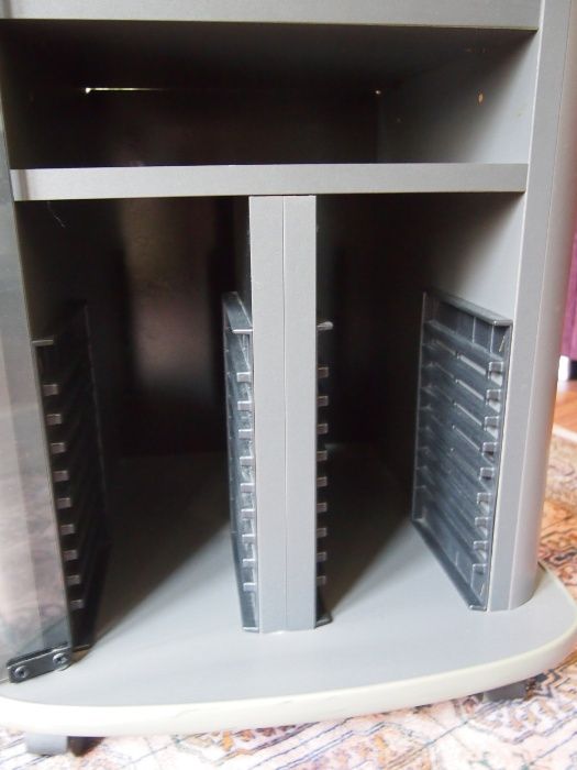 Oportunidade Baixa de preço - Móvel auxiliar para aparelhagem de som