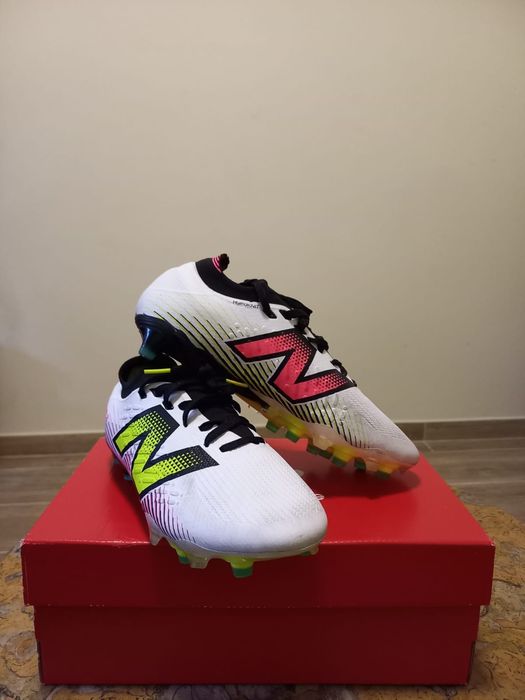 Chuteiras New Balance