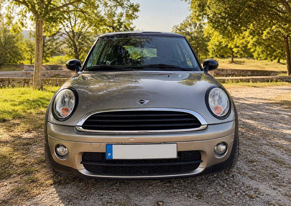 MINI Cooper 1.6 122cv | Tecto Panorâmico | Revisões em Dia