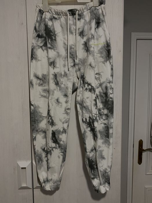 Calça de fato de treino com padrão tie-die