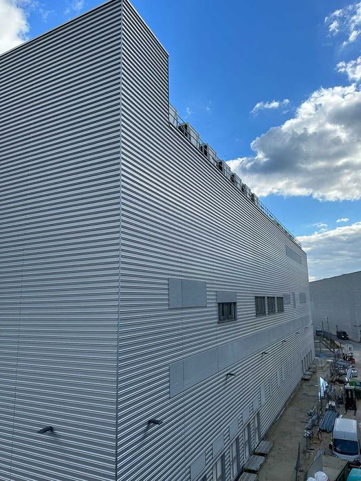 Szukam pracy przy płytach warstwowych lub elewacjach wentylowanych