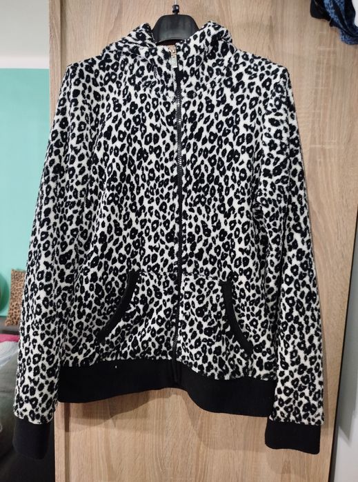 Bluza w panterkę z uszkami