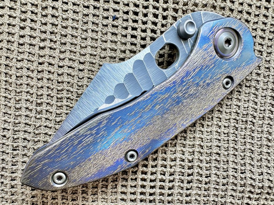 Колекційний ніж Borka Blades Cosmic Stitch M390