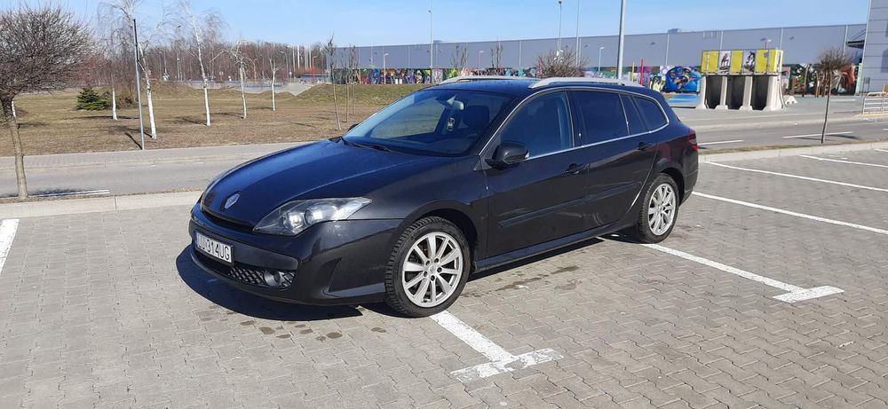 Renault Laguna RENAULT LAGUNA III 2.0 benzyna 2009 kombi sprowadzona lift zamiana za