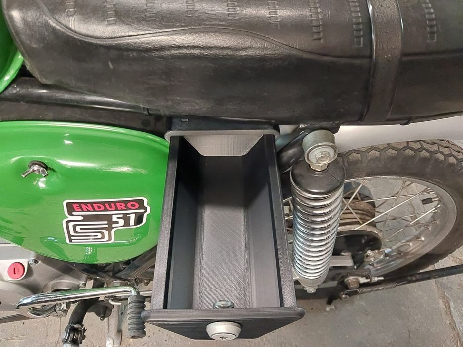 Schowek narzędziowy Simson S51 enduro