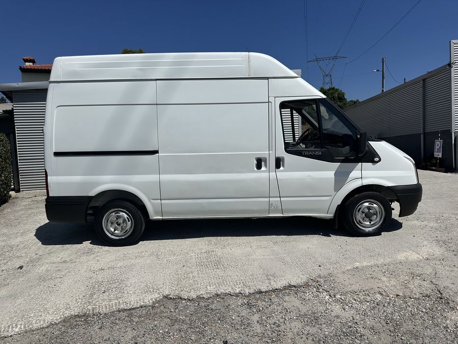 Ford transit tecto alto