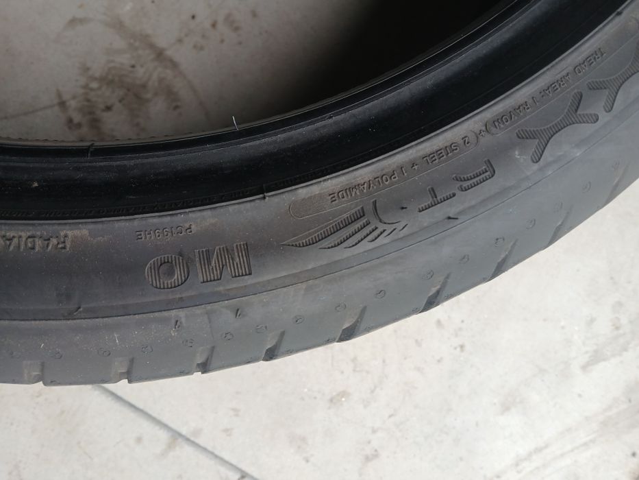 2 pneus 225 40 r19 RFT Dunlop