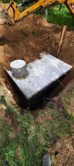 Zbiornik szambo betonowe kanał piwnica schron Teresin Jasieniec