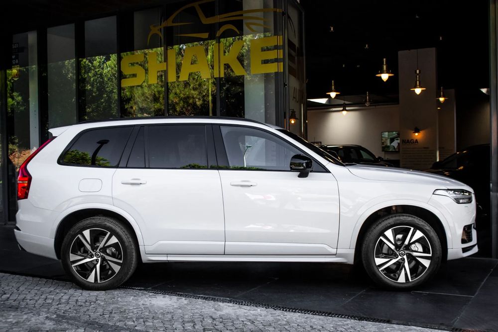Volvo XC 90 2.0 T8 PHEV Plus Dark AWD