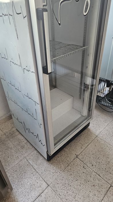 Armário refrigerado