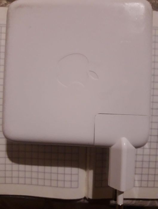 usb-c power adapter apple 87w