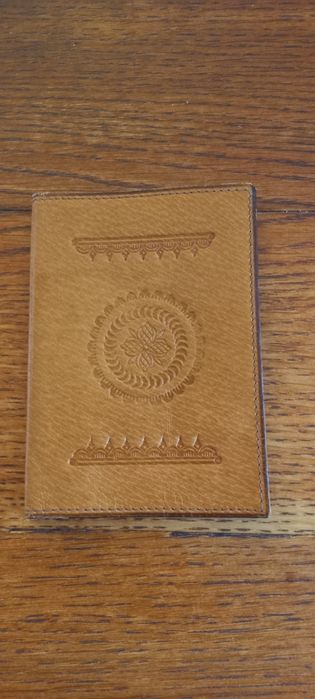 Etui na dokumenty skórzane małe