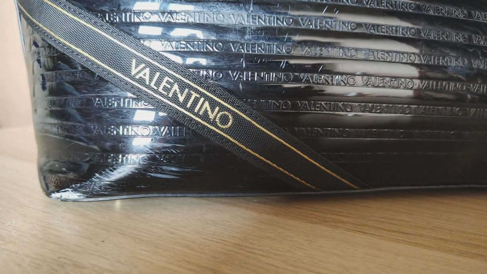 tote Bags Valentino shopperka