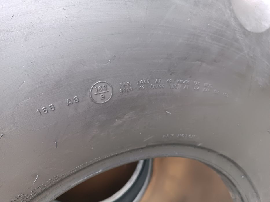 750/65R26 Goodyear DT820 28LR26