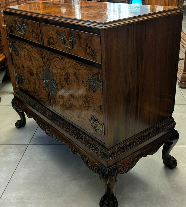 Bardzo piękna komoda na lwich łapach mahoń -sklep Dąbrowa Górnicza