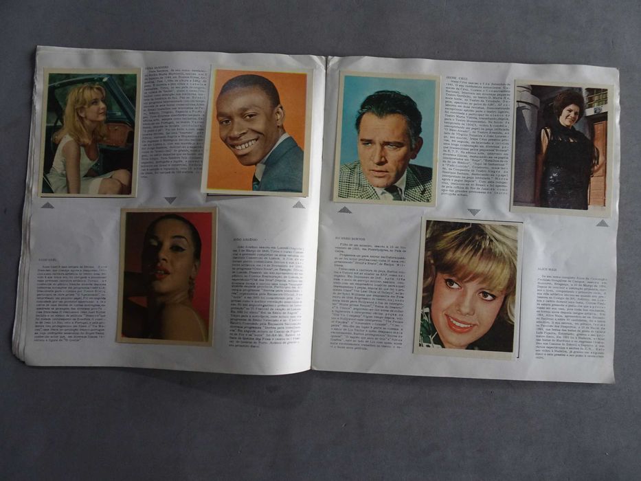 Caderneta de cromos completa Ídolos do Espectáculo