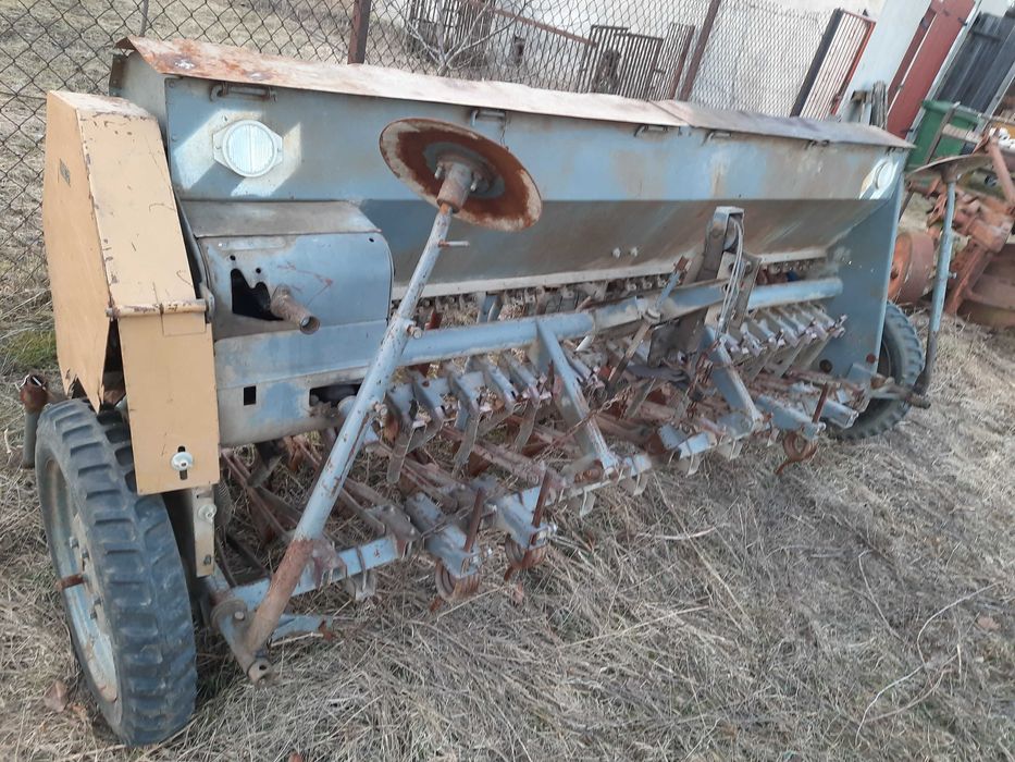 Pszenica do siewu zimowa,siewnik