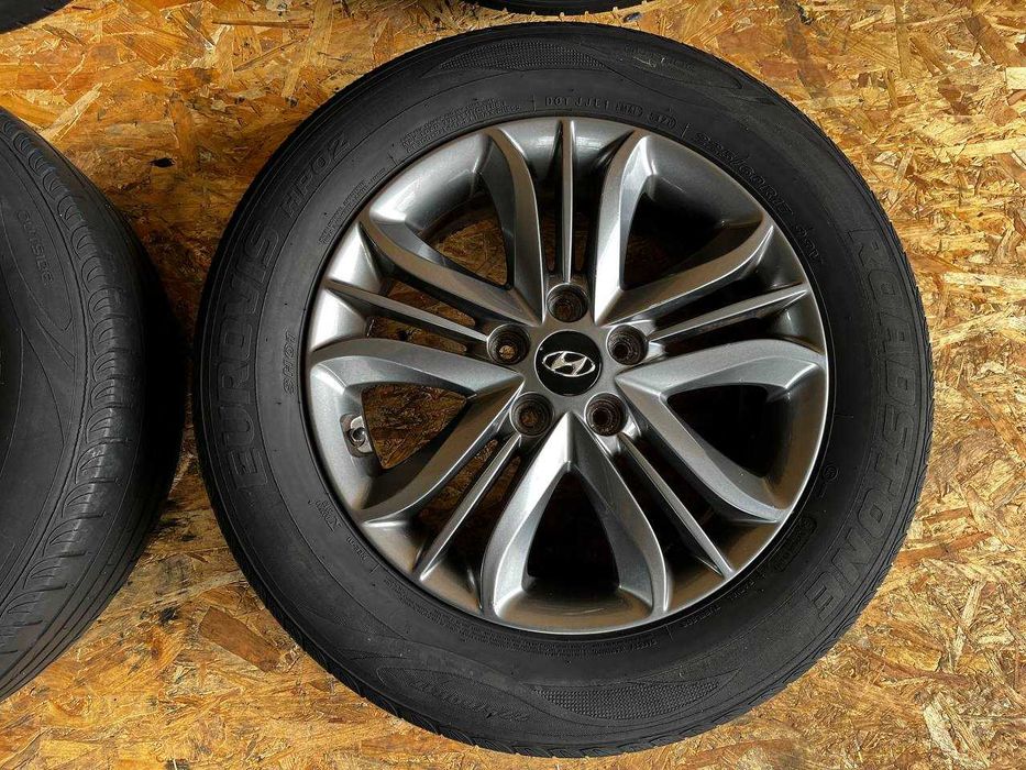 Колеса взборі шини диски резина R17 Hyundai ix35 Tucson іх35 туксон