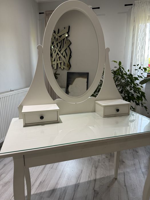 Toaletka Ikea Hemnes