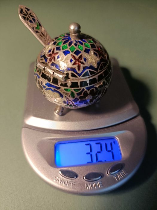 Solniczka ze srebra i emalii CLOISONNE