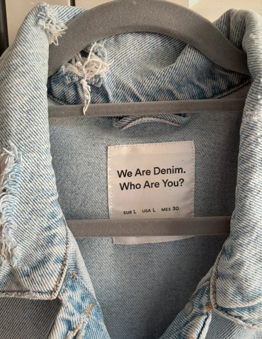 Kurtka dżinsowa przetarcia jeans